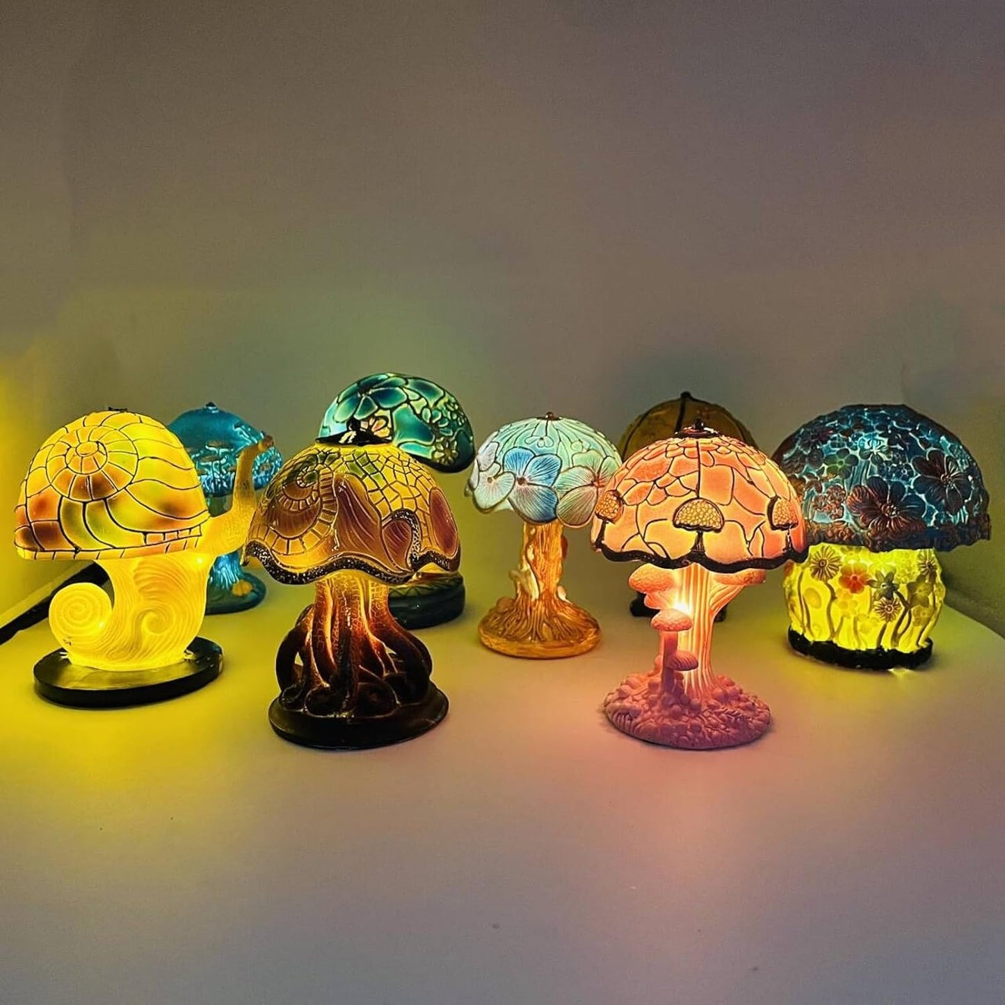 3D-Pilz-LED-Nachtlicht – Retro-Tischlampe aus Harz und Glas, farbenfrohe Dekoration für Zuhause/Büro/Kinderzimmer (Geschenkidee) 