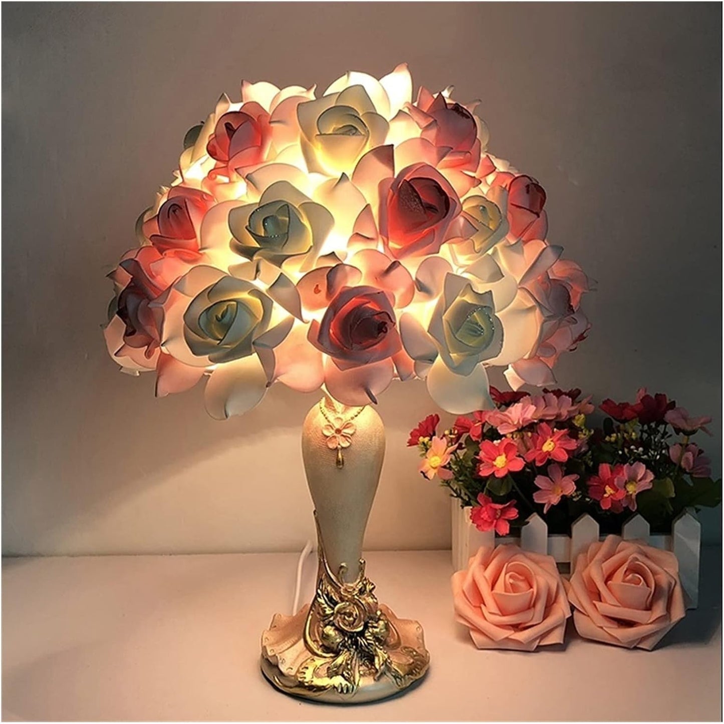 Romantische Rosen-Tischlampe – Erhellen Sie Ihren Raum mit Liebe
