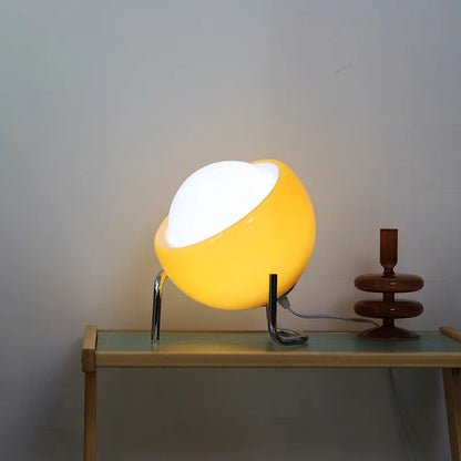 Klassische mittelalterliche Bauhaus-Tischlampe für den Innenbereich 