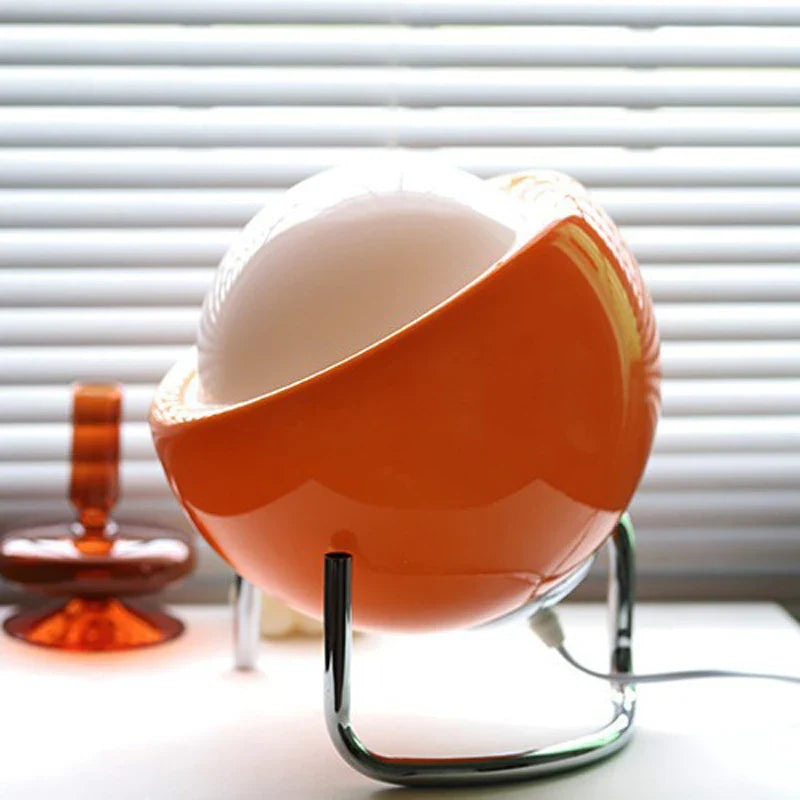 Klassische mittelalterliche Bauhaus-Tischlampe für den Innenbereich 